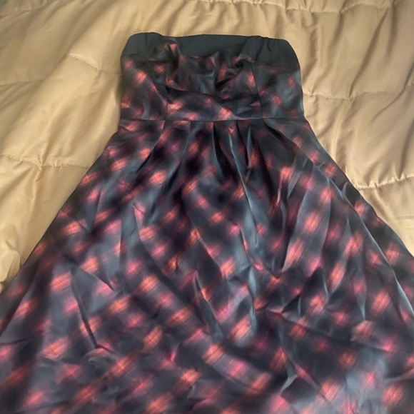 Fancy red and black strapless dress! - Picture 1 of 6